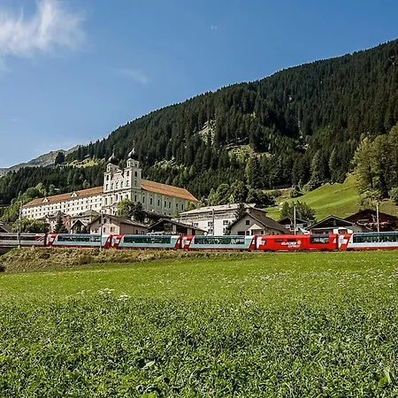 Aurora Chalet